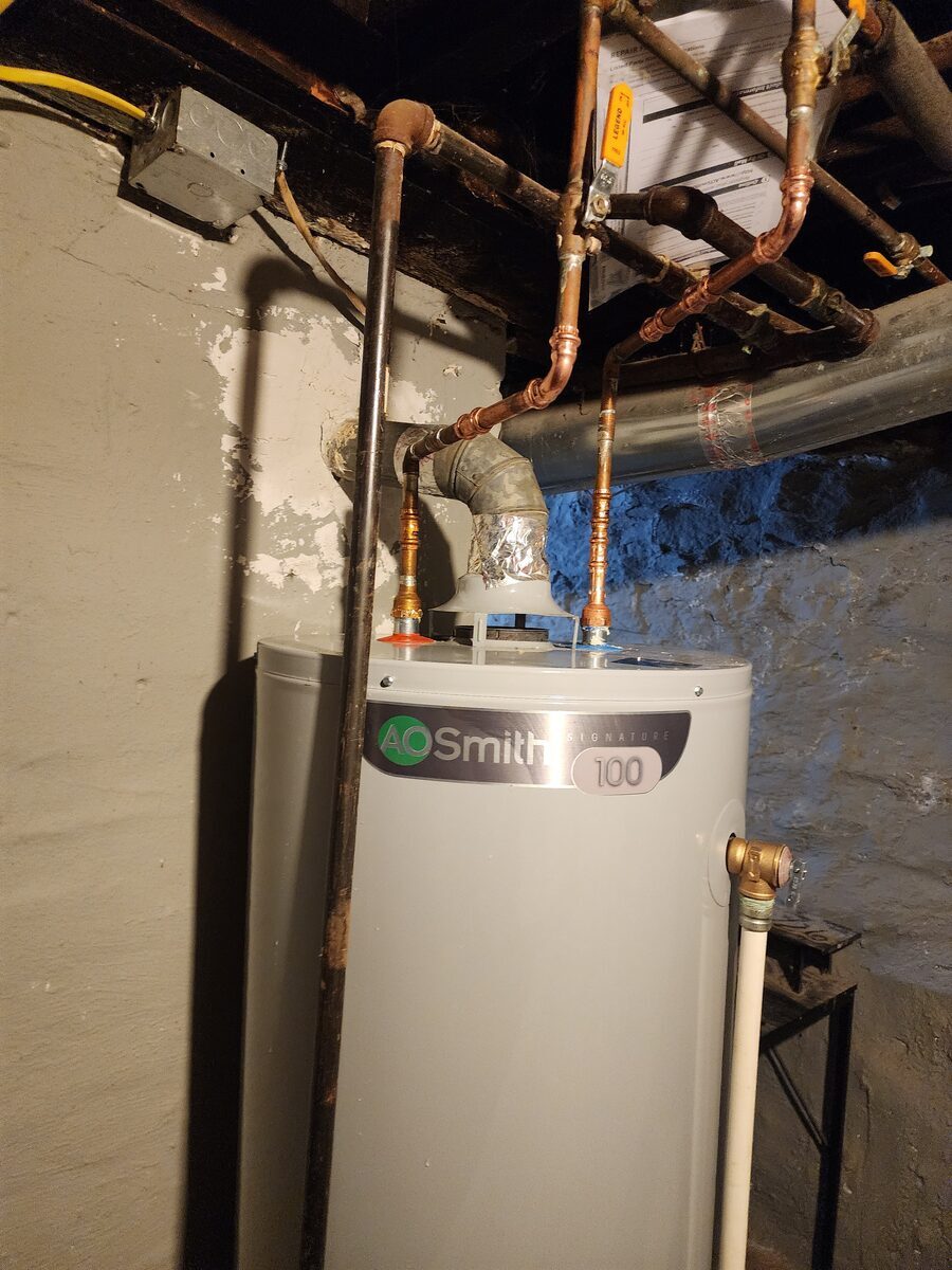 Hot water tank installation